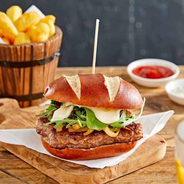 98% Beef Restaurant Burger 6oz IQF Scored